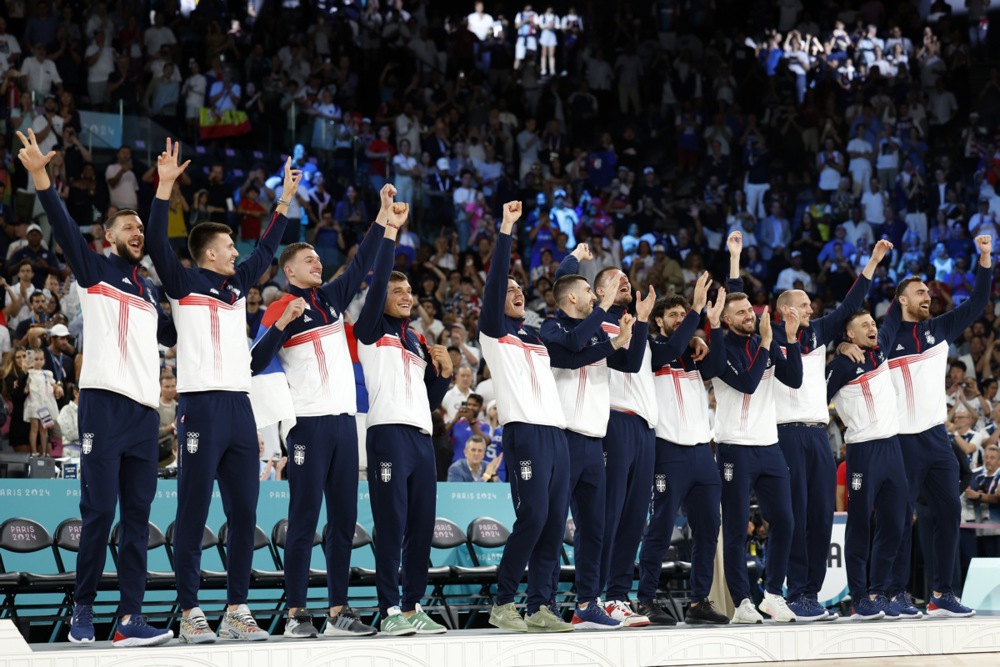 Gasol uručio bronzane medalje košarkašima Srbije, a Lalović zlata Amerikancima (FOTO, VIDEO) 2