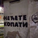(FOTO) Grafiti "Nećete kopati" osvanuli u Loznici na mestu gde će se održati Dan sećanja na stradale i prognane u "Oluji" 6