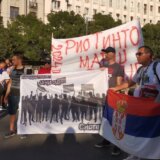 UŽIVO Protest "Rudnika neće biti": Veliki broj građana pristiže na Terazije, obustavljen saobraćaj 8