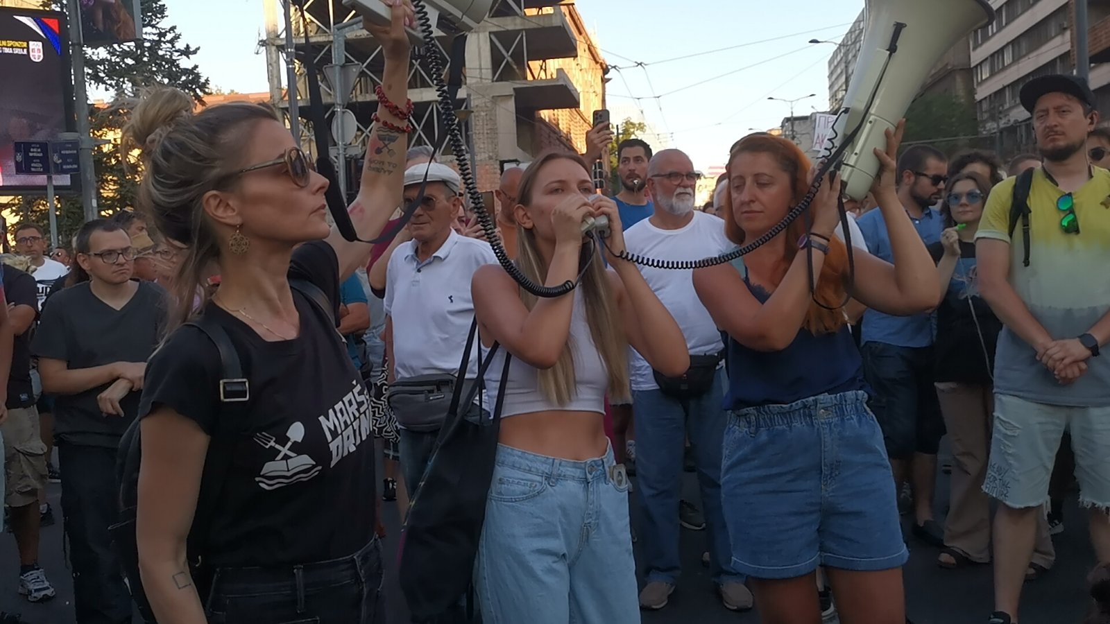 Završena blokada raskrsnice kod Vlade: Najavljena žalba, ako je sud ne usvoji sledi protest na "tajnoj lokaciji" 3