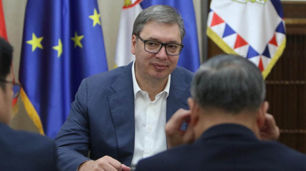 Vučić sa sekretarom KP Kine za provinciju Šandong 1