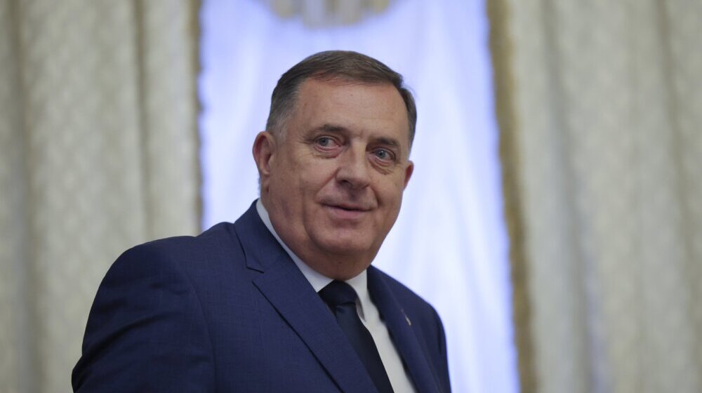 Dodik: BiH neće imati bezvizni režim s Kosovom 10