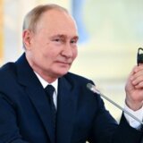 Putin nudi pomoć Rusije u pronalaženju kompromisa između Izraela i Irana 8