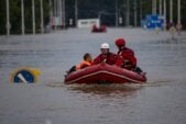 (FOTO) Poplave u Evropi: Od Rumunije do Poljske stradalo 17 osoba, mesto u Mađarskoj moglo bi biti odsečeno od ostatka sveta 3