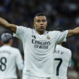 Real Madrid podržao Kilijana Mbapea 5