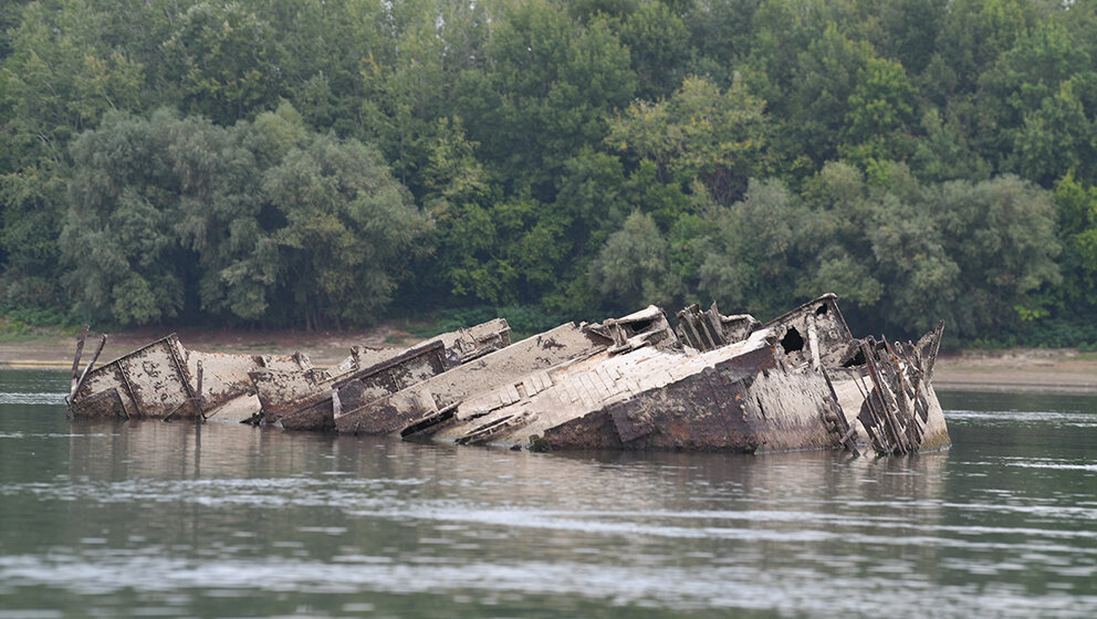 Strah od nafte iz potopljenih nacističkih brodova koji leže uz obalu 8