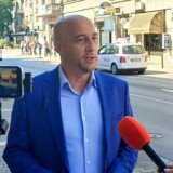 Jekić (SSP): Kupovinom podrške birača „preko asfalta” SNS vlast oštetila budžet Kragujevca za 5 miliona dinara 8