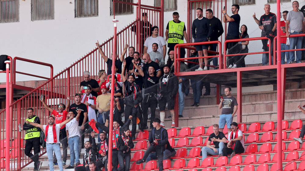 Policija sprečila incidente posle utakmice na “Marakani”: Navijači Zvezde pokušali da se obračunaju sa Portugalcima 11