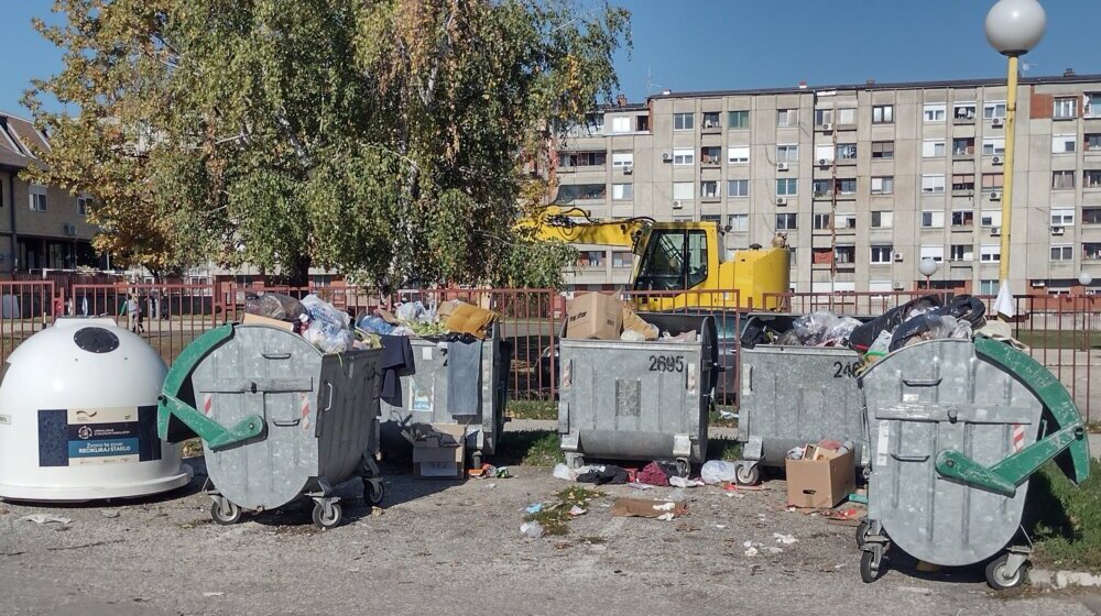 Dubljanin (DS): Kao u „Monti Pajtonu”, građanima se ne naplaćuje kada sami dovezu kabasti otpad na deponiju 1