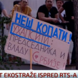 Protest Eko straže ispred RTS: "Moraćete sve da nas uhapsite" (VIDEO) 9