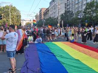 Beograd Prajd: Šetnja završena bez incidenata, poslata poruka državi da se još čeka na ispunjenje zahteva (FOTO/VIDEO) 7