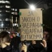 "Stojimo vam iza vrata. Do pobede!": Protest ekoloških organizacija ispred Skupštine Srbije (VIDEO, FOTO) 13