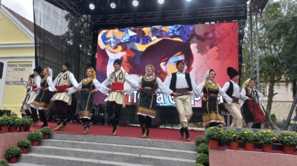 Gradski folklorni ansambl "ZO-RA" iz Zaječara učestvovao na Festivalu folklora u Aleksandrovcu 1