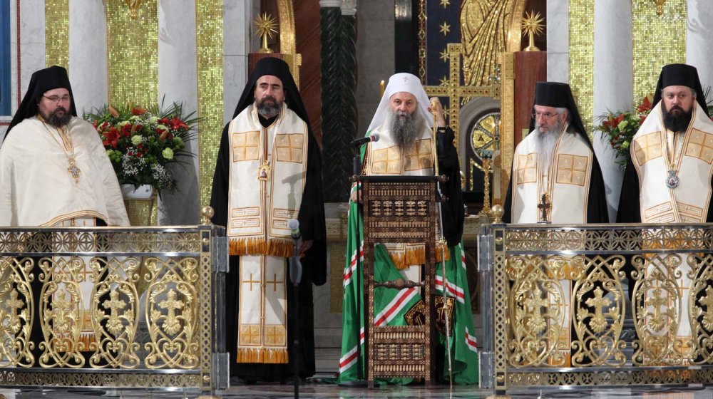 Pomen stradalima u nesreći u Novom Sadu: Patrijarh Porfirije služio liturgiju povodom gradske slave 10