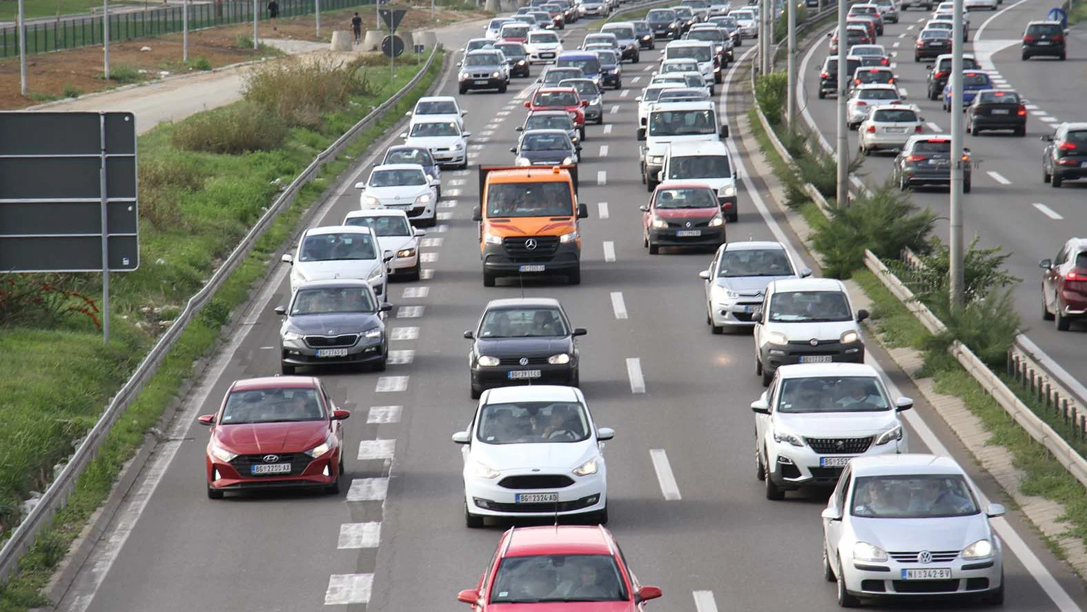 Beograd, grad sa 700.000 automobila 2