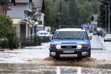 Razorne poplave u BiH: U Donjoj Jablanici kuće zatrpane, 40 osoba nestalo (FOTO, VIDEO) 6