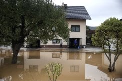 Razorne poplave u BiH: U Donjoj Jablanici kuće zatrpane, 40 osoba nestalo (FOTO, VIDEO) 7