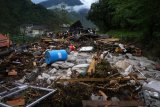 (VIDEO, FOTO) Na Jablanicu se obrušilo brdo i zbrisalo s lica zemlje naselje, poplave ne bi izazvale ovakvu tragediju: Premijer Federacije BiH o spornom kamenolomu 4