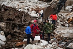 (VIDEO, FOTO) Na Jablanicu se obrušilo brdo i zbrisalo s lica zemlje naselje, poplave ne bi izazvale ovakvu tragediju: Premijer Federacije BiH o spornom kamenolomu 5