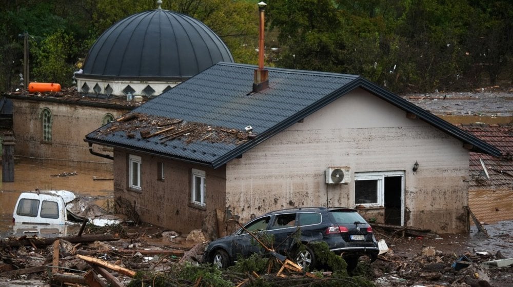 Patrijarh SPC Porfirije: Za najugroženije u poplavama u BiH jednokratna pomoć od 100.000 evra 11