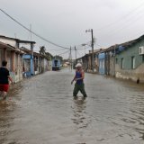 Uragan Milton oslabio, ali zvaničnici Floride šalju poslednja upozorenja na hitnu evakuaciju 6