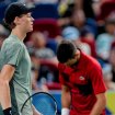 Ništa od 100. ATP titule: Đoković poražen od Sinera u finalu mastersa u Šangaju 13