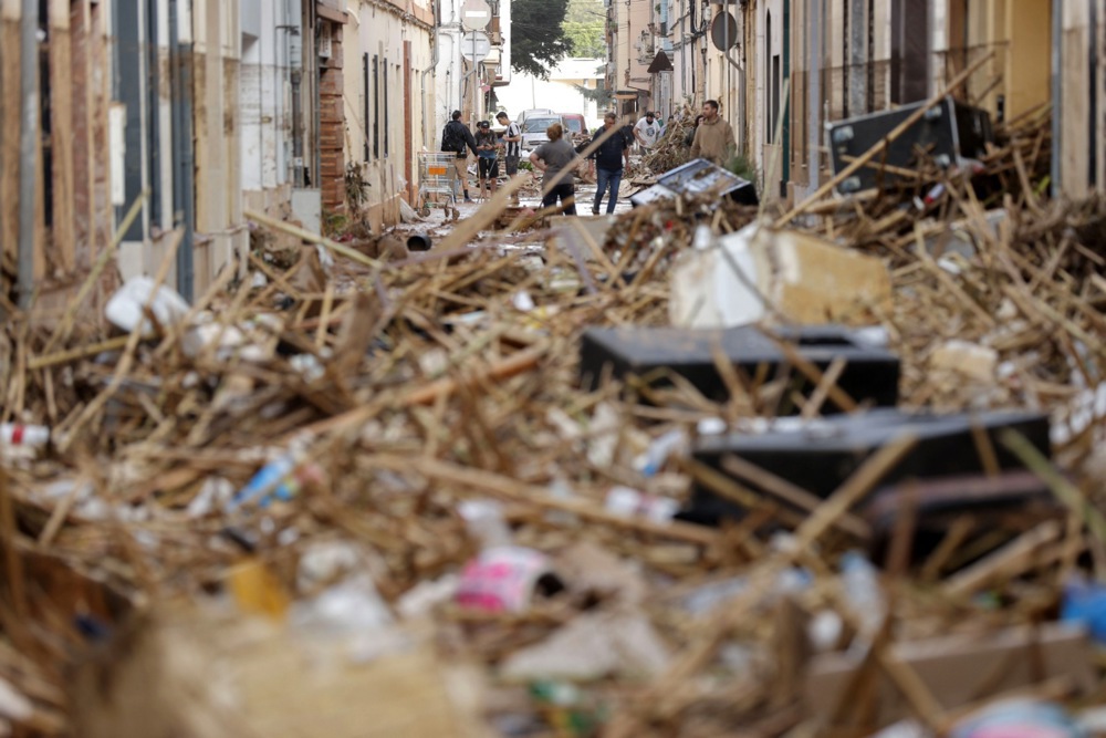 Broj poginulih u poplavama u Španiji porastao na 95, proglašena trodnevna žalost (FOTO) 3