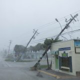 Uragan Milton stigao na Floridu, prethodila mu tornada 5