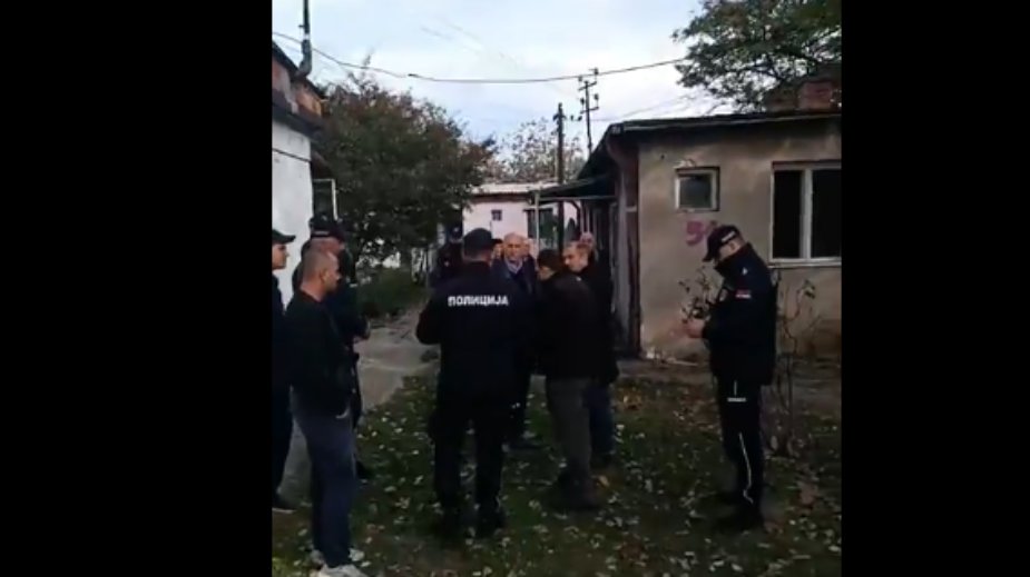 Za krov nad glavom: U toku je pokušaj iseljenja devet radničkih porodica iz smeštaja na Slanačkom putu (VIDEO) 1