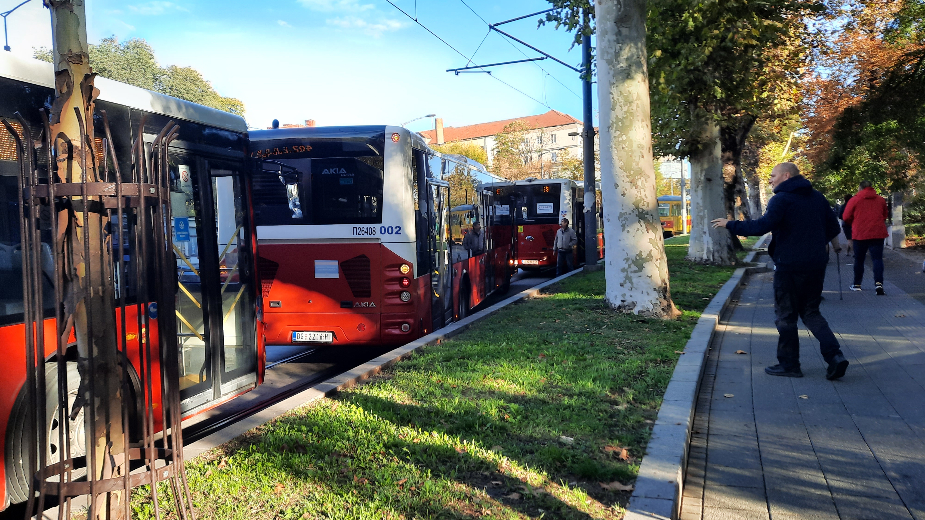 AMSS: Očekuje se pojačan saobraćaj u gradovima, kamioni na Batrovcima čekaju šest sati 9