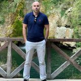 Urednik "Slavija info" Ljubomir Stefanović koga je privela BIA dobio podršku brojnih ličnosti iz javnog i političkog života 7