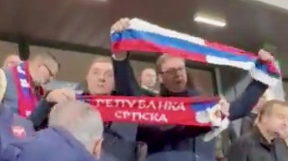 Regionalni mediji nakon utakmice Srbija-Švajcarska: Vučić ponosno pokazao šal sa ruskom zastavom (VIDEO, FOTO) 2