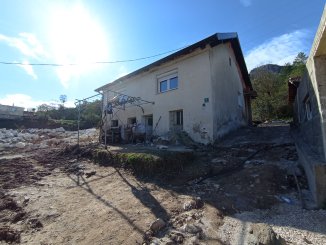 "Mama, babo, ustajte, voda nosi": Svedočenja meštana Jablanice za Danas o poplavama u BiH (FOTO) 10