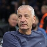 “Svašta se može videti u sportu, ali ovo je za Ginisa”: Aca Petrović u neverici zbog dešavanja na utakmici ABA lige 6