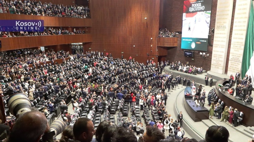 Kako je izgledala inauguracija predsednice Meksika kojoj je prisustvovao Dačić? (VIDEO) 1