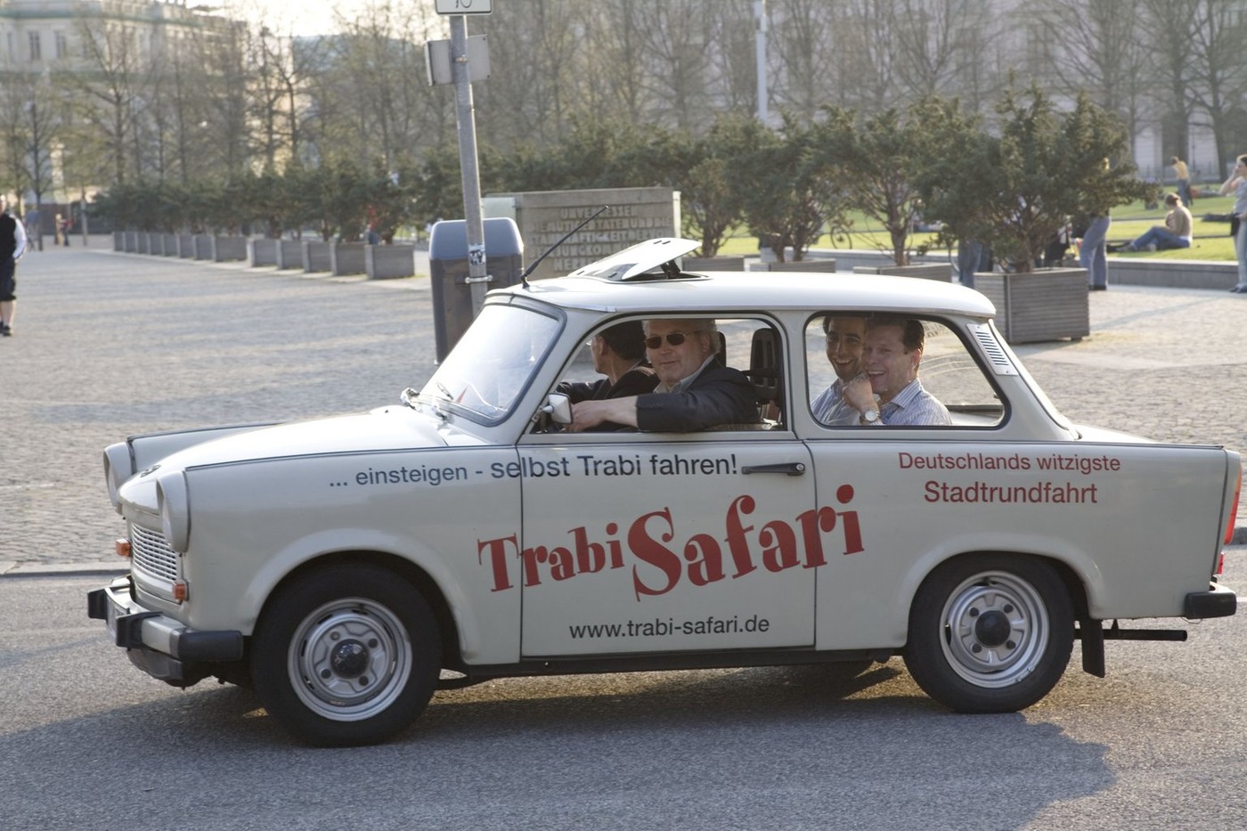 Trabant, automobil čija cena ne prestaje da raste: Ismevali su ga, a sada ga žele 1