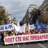 "Borba se nastavlja": Završen protest prosvetnih radnika ispred Vlade Srbije (FOTO, VIDEO) 7