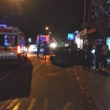 Auto uleteo na stanicu GSP na Kanarevom brdu, ima povređenih (FOTO) 8