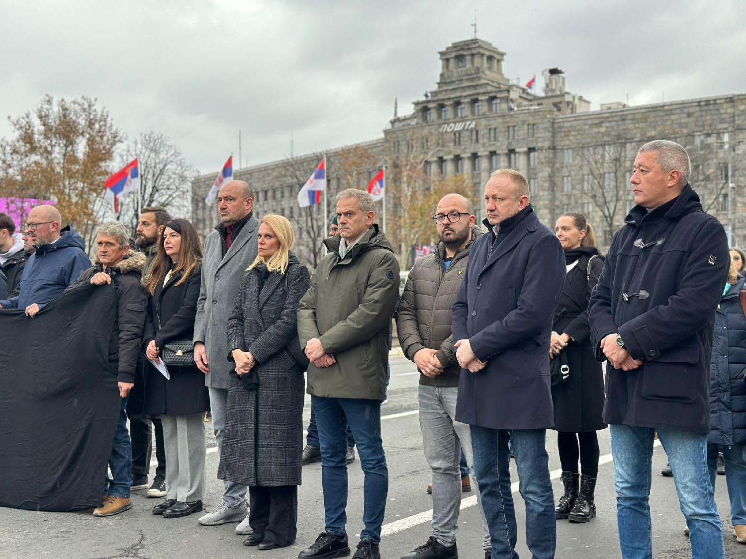 Protest Zastani Srbijo u Beogradu, Novom Sadu i drugim gradovima, provokatori na više mesta (FOTO/VIDEO) 2