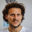 Amtosfera je bila kao na "Old Trafordu": Dijego Forlan pred domaćom publikom debitovao kao teniser (VIDEO) 7