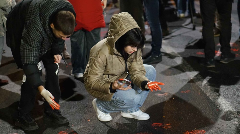 "Opozicija nije dovoljno sposobna da održi pritisak": Mladi rešeni da preuzmu inicijativu kada su protesti u pitanju 10