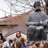 Apolitičnost - reč koja nam dolazi glave: Pismo jedne mlade osobe 2