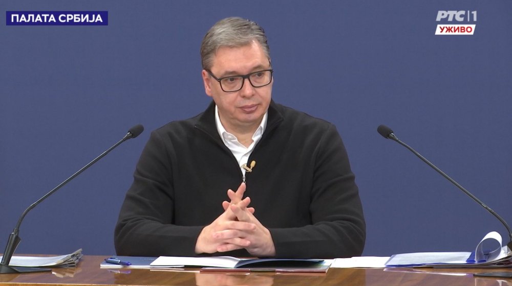 "Svi tražimo mesa, tražimo krvi": Vučić najavio tokom sutrašnjeg dana nove ostavke u Vladi 10