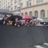 Počela protestna akcija Zastani Srbijo 15 minuta za 15 izgubljenih života (FOTO/VIDEO) 8