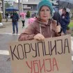 Kako je izgledalo protest u Kragujevcu: Demonstrantima se obratio provokator (FOTO) 12