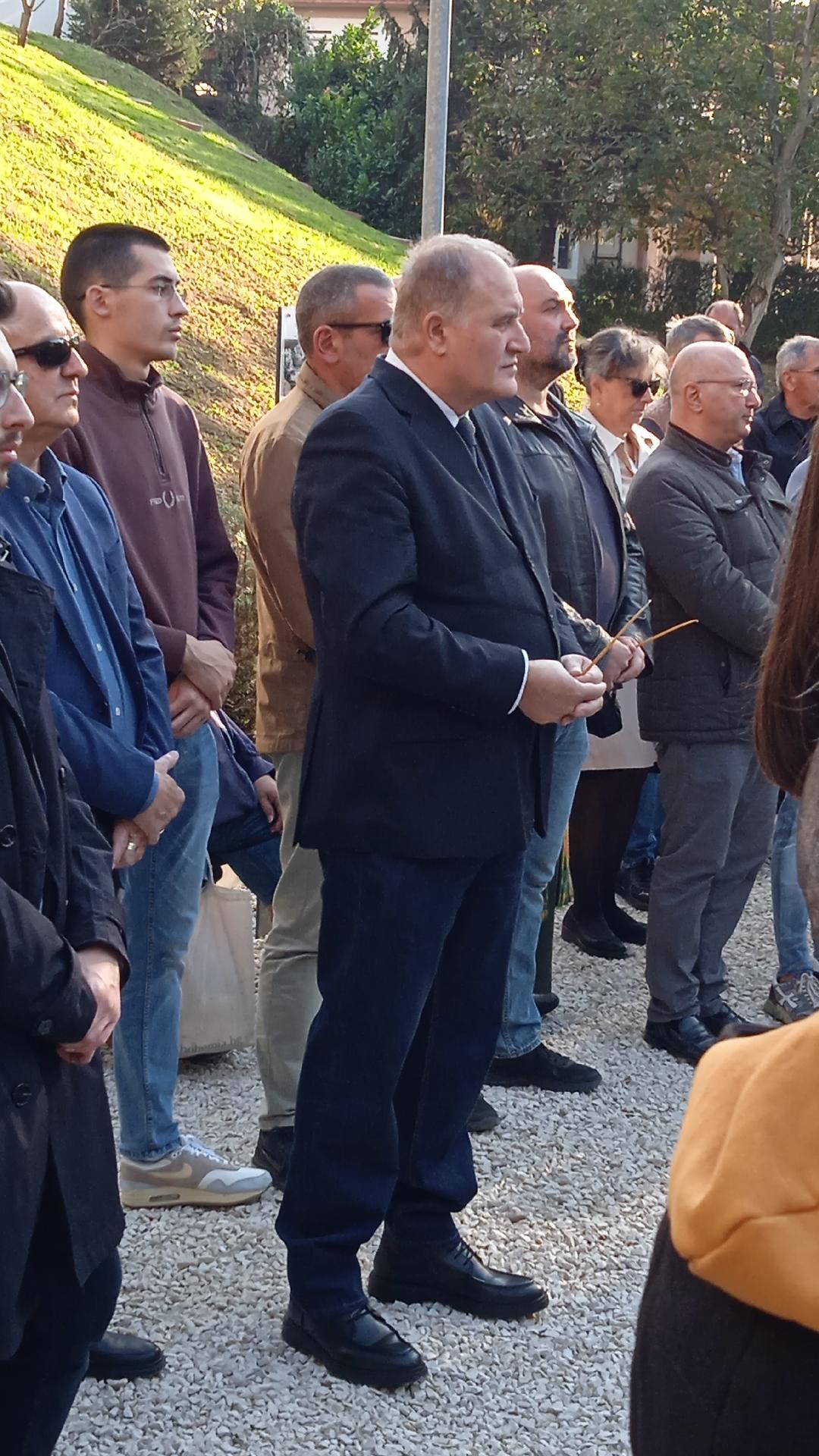 Sa Šapićem na ceremoniji Predrag Marković i Mirko Jović (FOTO) 3