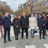 Protest Zastani Srbijo održan u Novom Sadu mirno, ali uz provokacije (FOTO/VIDEO) 7