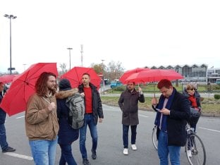 Protest Zastani Srbijo održan u Novom Sadu mirno, ali uz provokacije (FOTO/VIDEO) 4