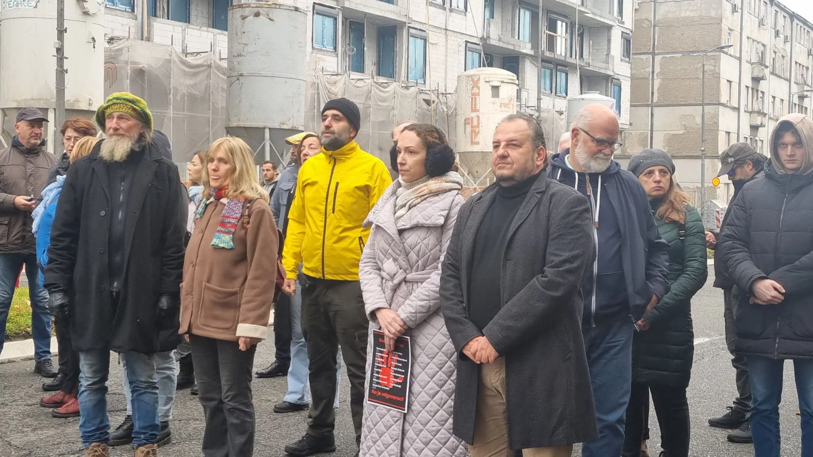 Protest Zastani Srbijo u Beogradu, Novom Sadu i drugim gradovima, provokatori na više mesta (FOTO/VIDEO) 4