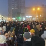 Protest u Novom Sadu: Na ivici incidenta zbog zastave "Evromajdana" (FOTO, VIDEO) 4